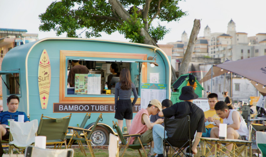 “集装箱风”“后备箱风”走红,新餐饮空间生意越来越吃香?