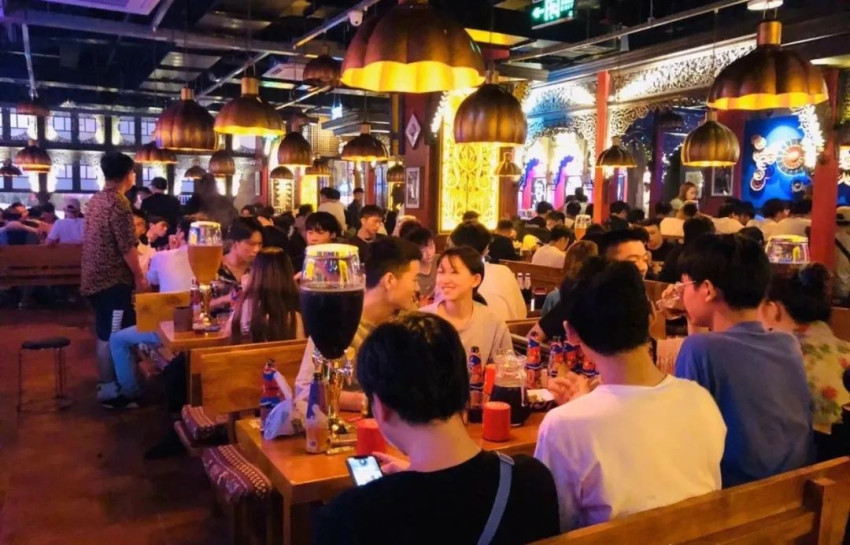 世界杯这波红利,海伦司很难喝得到