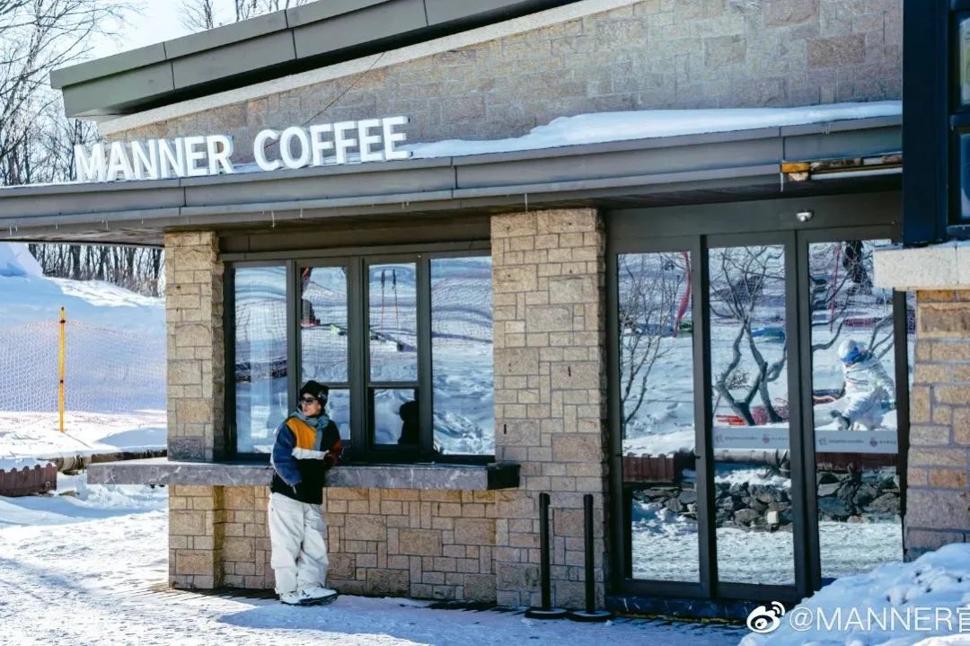 星巴克、瑞幸、幸运咖、Manner...13家咖啡品牌继续“狂飙”开店！