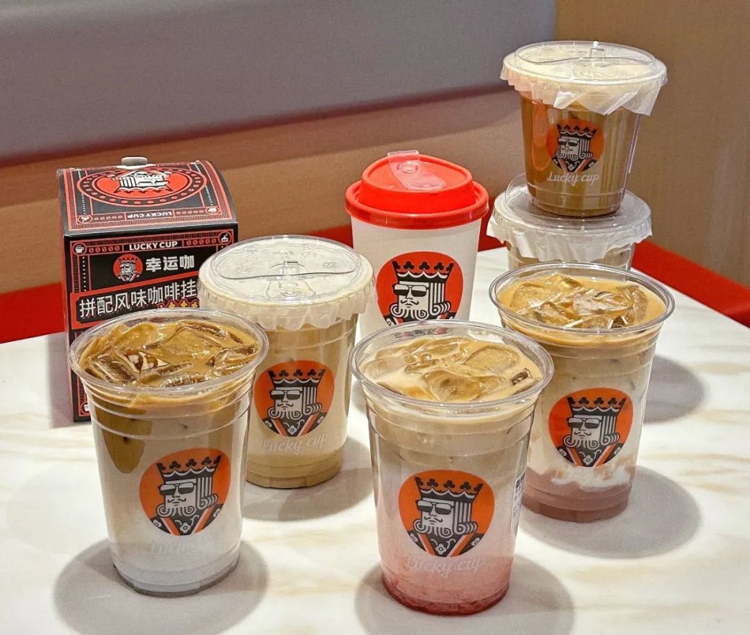 星巴克、瑞幸、幸运咖、Manner...13家咖啡品牌继续“狂飙”开店！