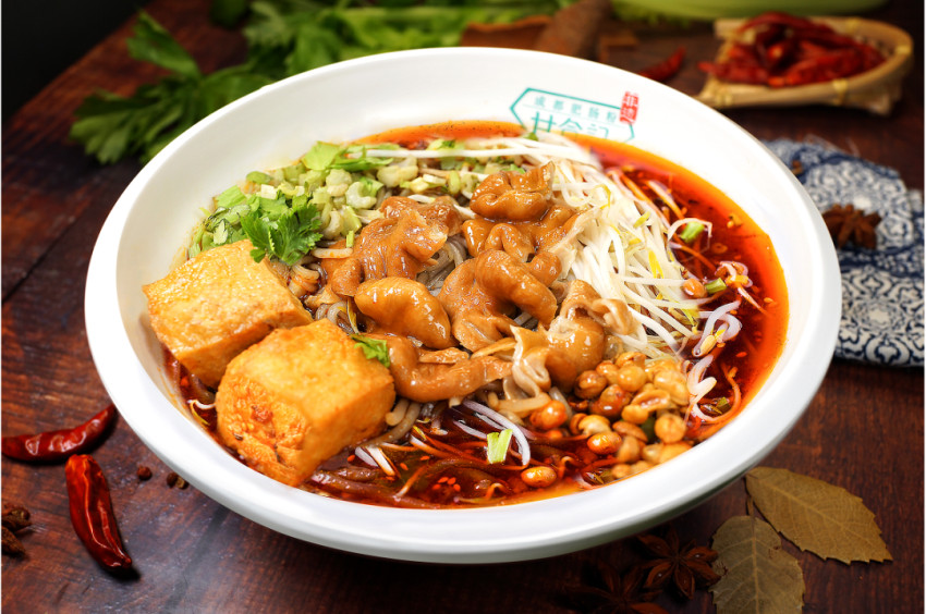 为什么说小店模型将成为餐饮业的新增长引擎？