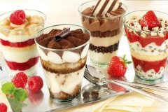 三只牛奶冰淇淋加盟代理招商电话是多少