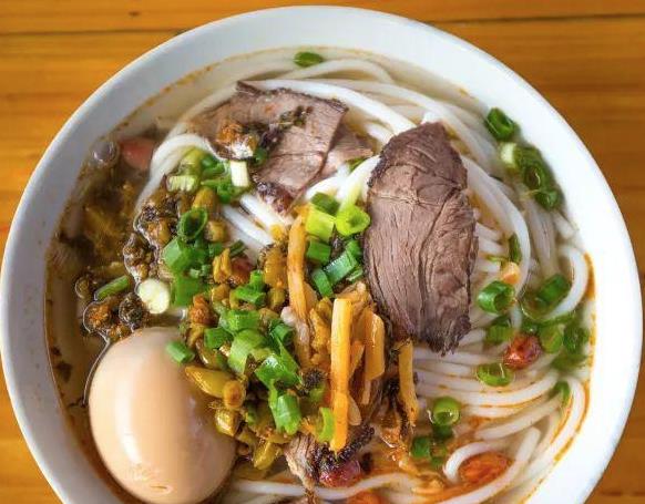 黑鼻子桂林米粉