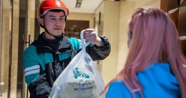 开出50亿元订单、招募合伙人,预制菜能破解叮咚买菜的盈利难题?