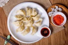 光头佬饺子加盟店要什么费用？