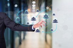 进大学招洗碗工？其实餐饮业招新，更别忘留旧