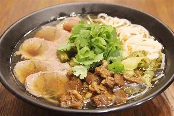 鑫花溪牛肉粉加盟 鑫花溪牛肉粉