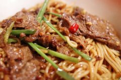 周真真江西米粉加盟费多少?