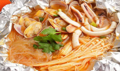 龙花甲粉加盟费多少？