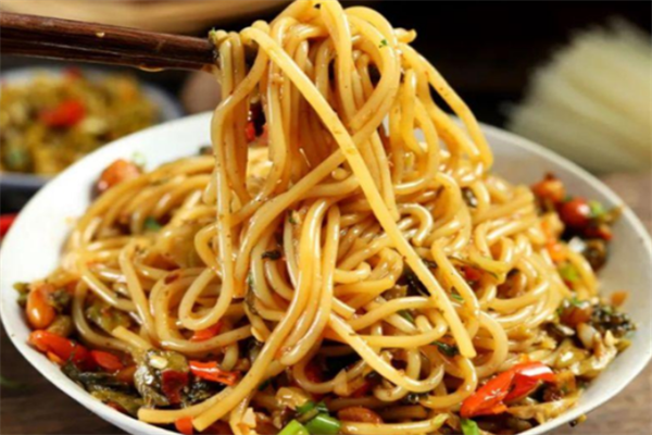 胡记老啤酒鸭拌粉加盟