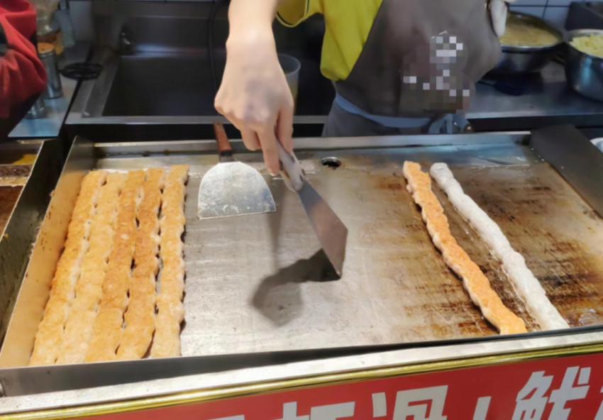 重庆街头走一走，我发现4个火锅新信号