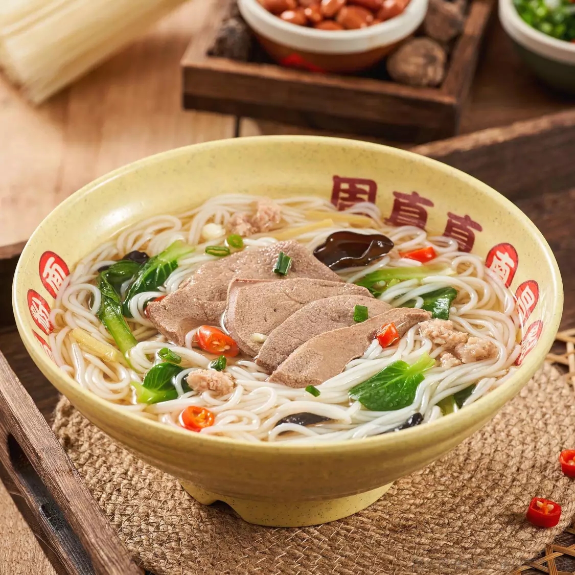 老南昌周真真拌粉加盟费是多少？