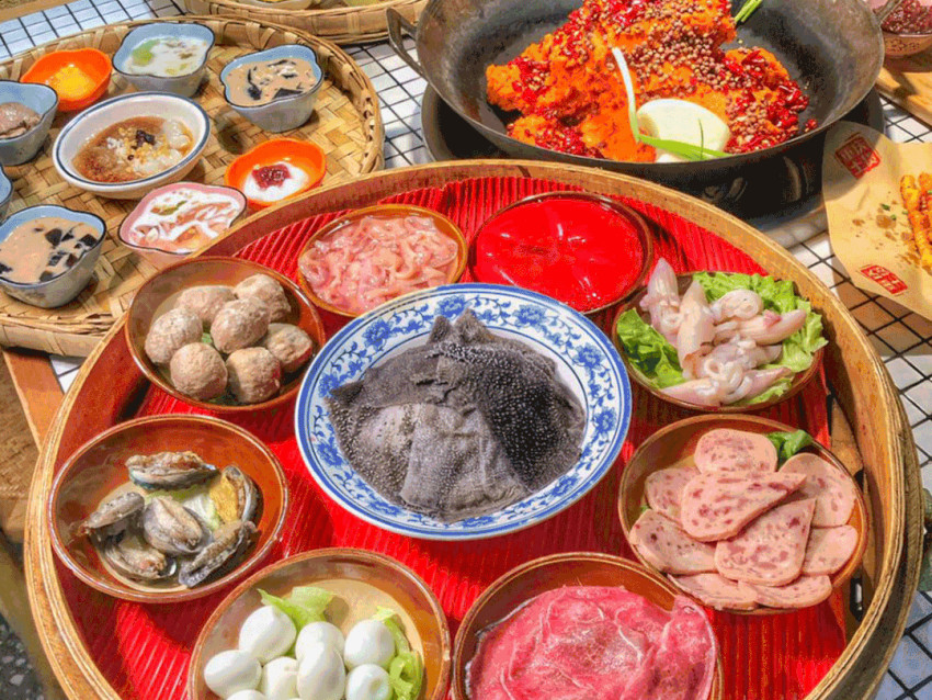 史上最高转让费,“坑”出了一个火锅大boss