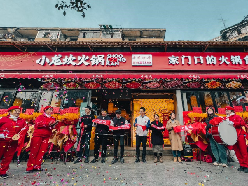小龙坎要开100家社区店：把火锅食堂开到顾客家门口