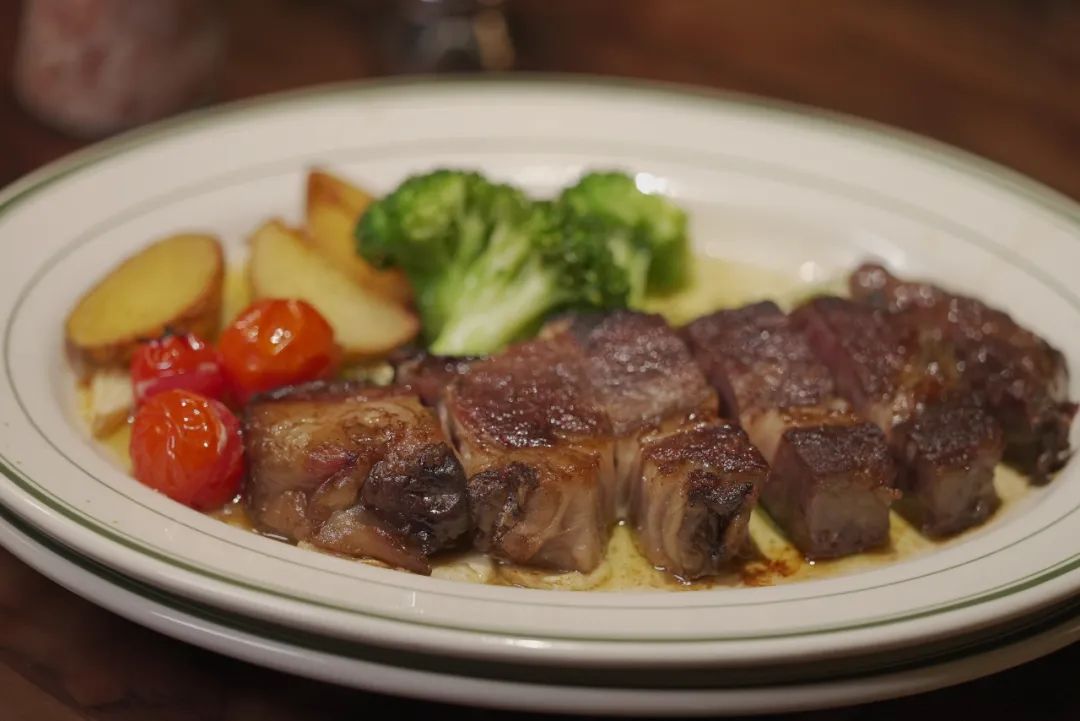 盒马、永辉、钱大妈争相入局，火热的鲜食预制菜前景几何？