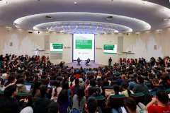 专访星巴克创始人舒尔茨：星巴克中国的门店将