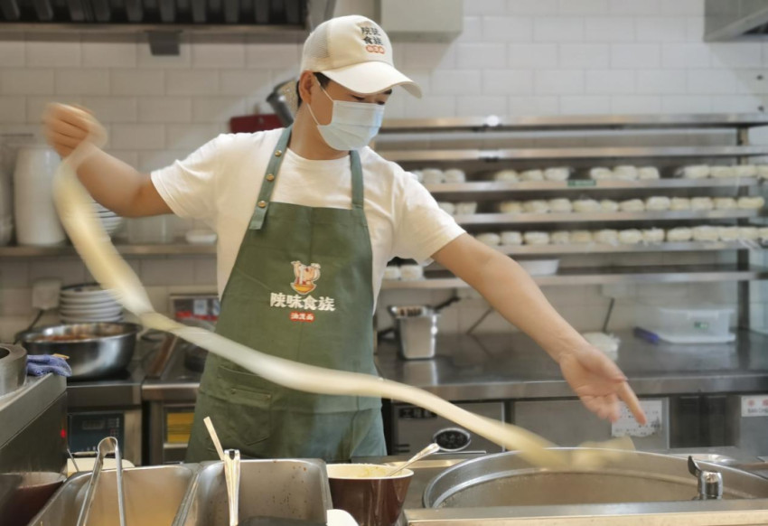 不足60平小店月销破30万，这个品牌计划再扩百店！