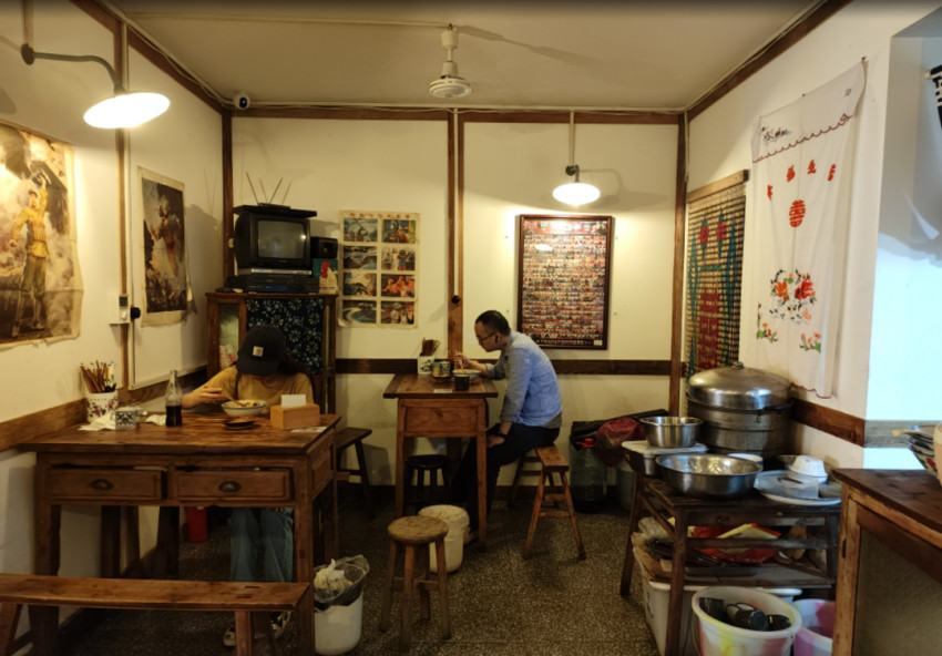 客人去哪了？五一后各地餐饮生意直线下滑，突然就没人了