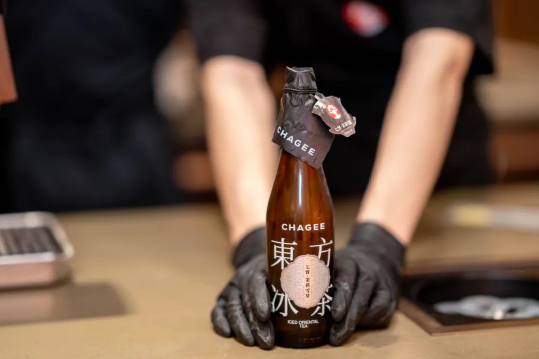 探店｜在这家上海新开业的茶饮店，我们看到了茶在下阶段的可能性