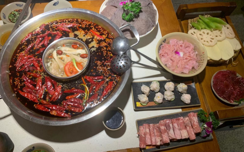 上半年火锅店注销近万家，9月还有新的闭店潮？