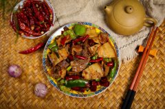 商务部等五部门：完善综合监管制度，规范商业