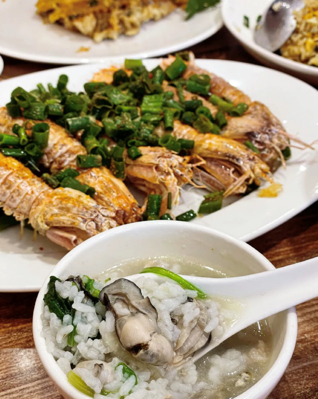 “小店美食家”用传承延续好味，大众点评2023年“必吃榜”近四成为烟火小店