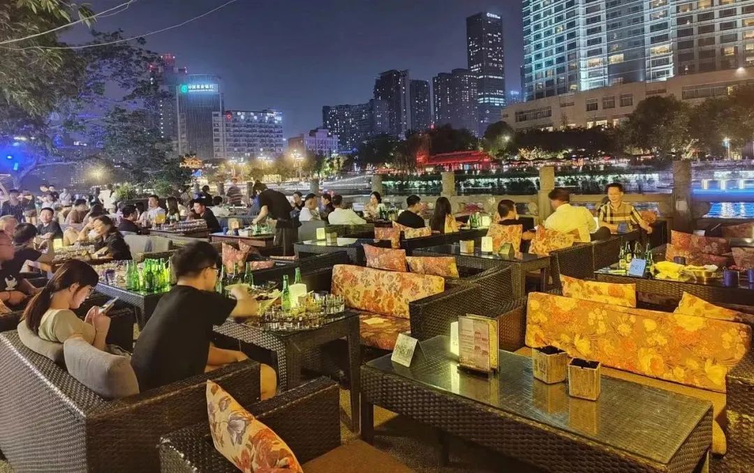 所有参与低价团购的餐厅，都不值得同情！该如何破局？