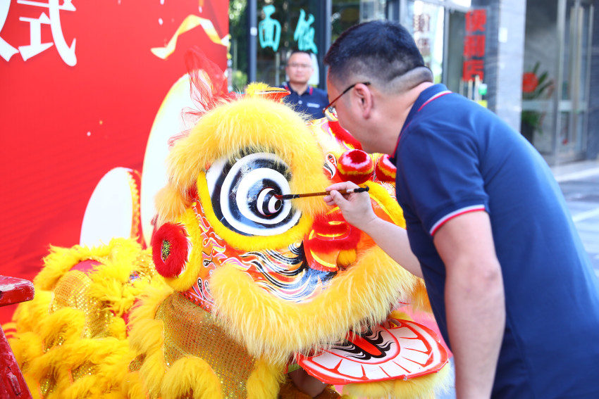 聚慧餐调深圳应用中心盛大开业