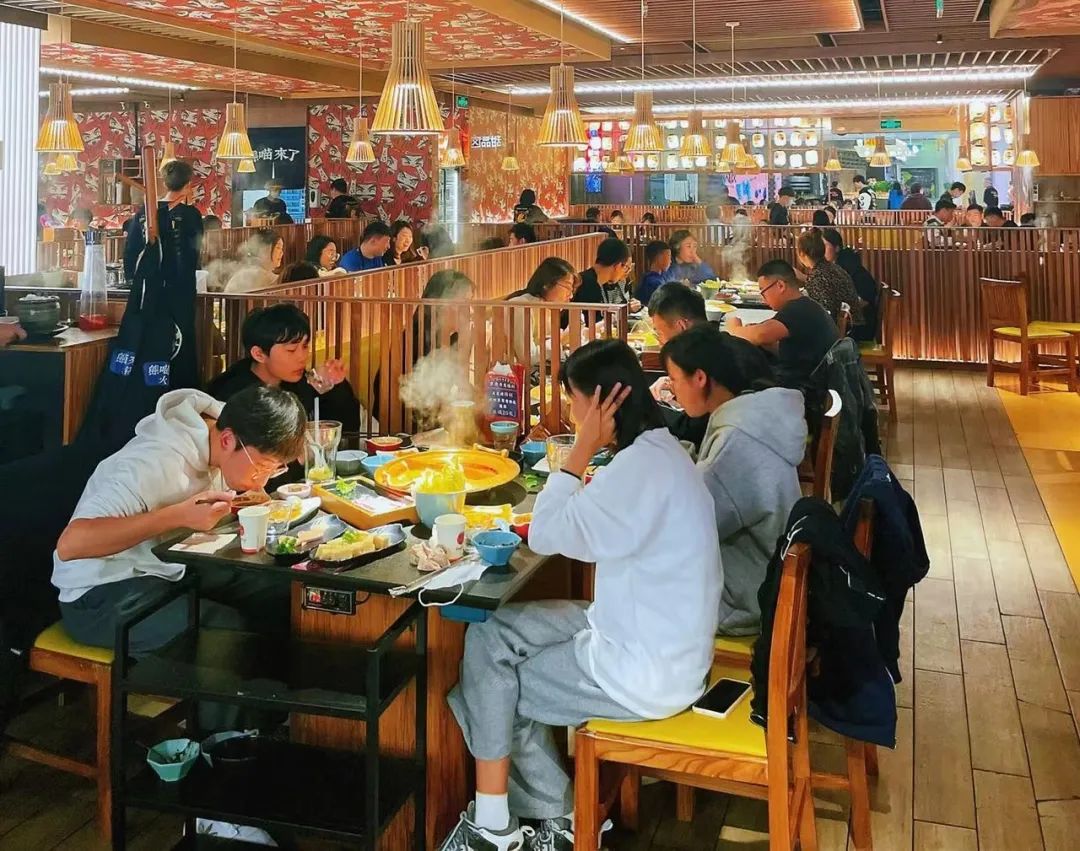 人均80元，日均翻台7.7次！这个火锅品牌在东三省