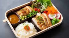 收购预制菜企业，德芙、绿箭背后的食品巨头也