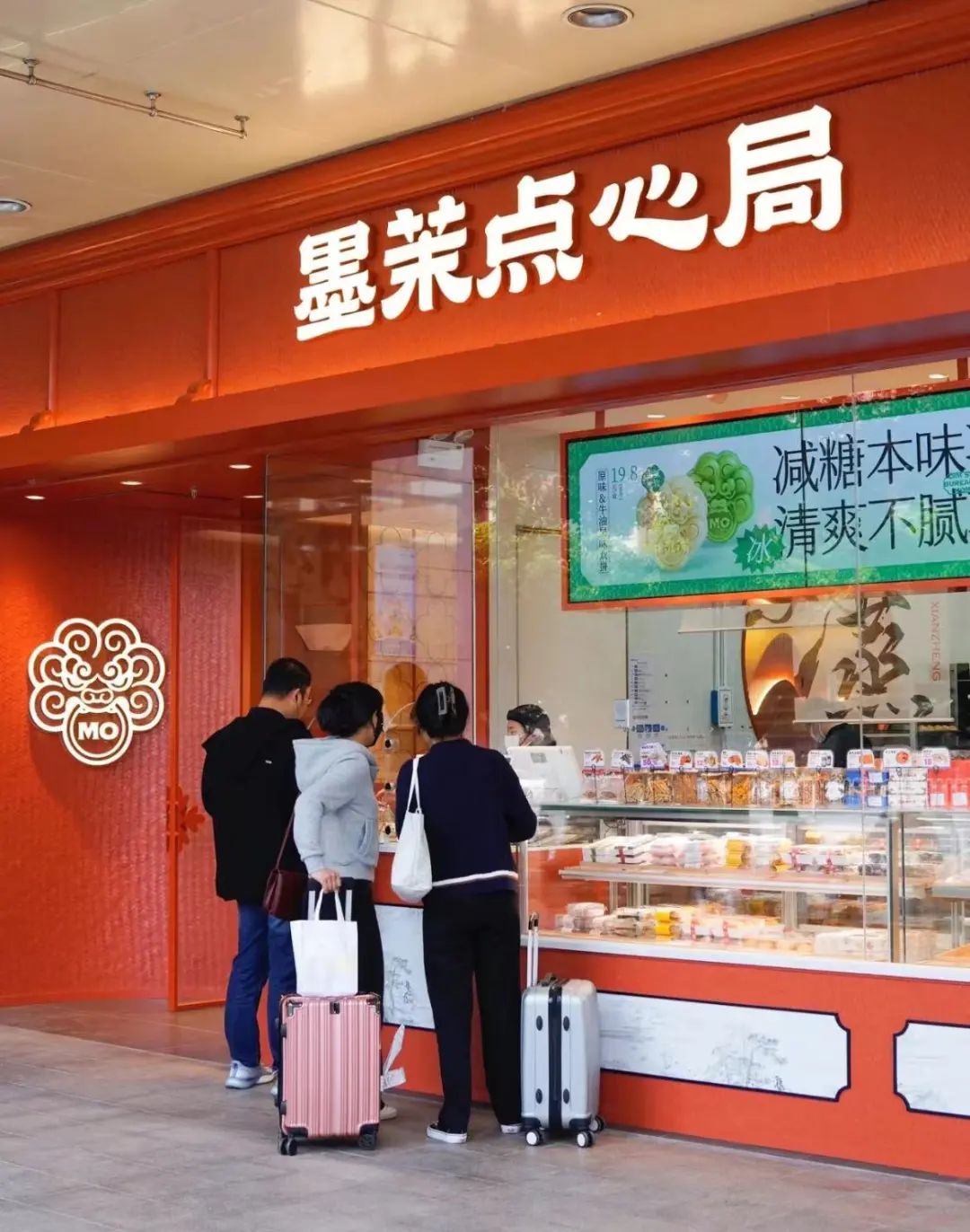 撑不住了！又一批知名品牌疯狂关店