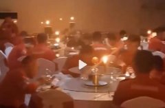 暖心！涿州一饭馆借烛光为200名救援人员提供饭