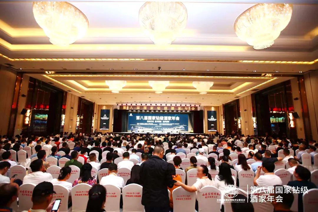 下半年，餐饮业有哪些新机遇？这份报告都讲透了