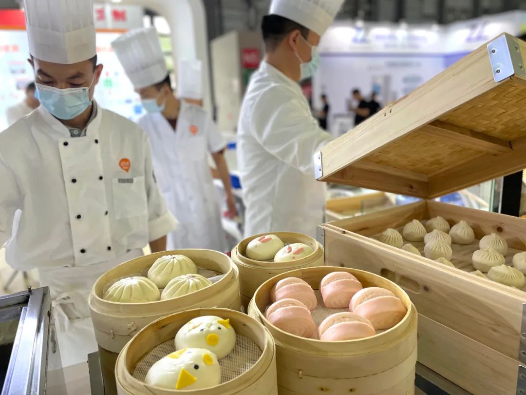 中饮巴比携半成品菜亮相上海国际餐饮食材展览会！