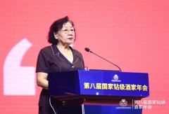 张丽君：国家钻级酒家企业的规模越来越大