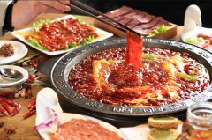 1天卖1亿！这届火锅店开始直播“抓羊、进雪山”