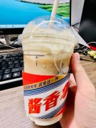 酱香拿铁爆火，茅台为何找瑞幸合作，而不是星