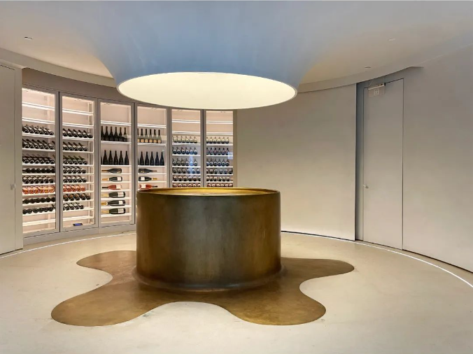 花2.7亿开7家店，这个新鲁菜品牌想把艺术馆搬进餐厅