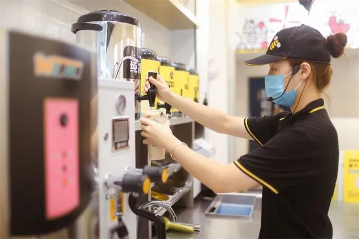 布局海外、冲刺万店，甜啦啦又有大动作！