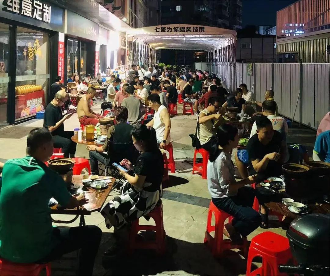 ​短视频时代，中小商家如何解决线上运营难题？