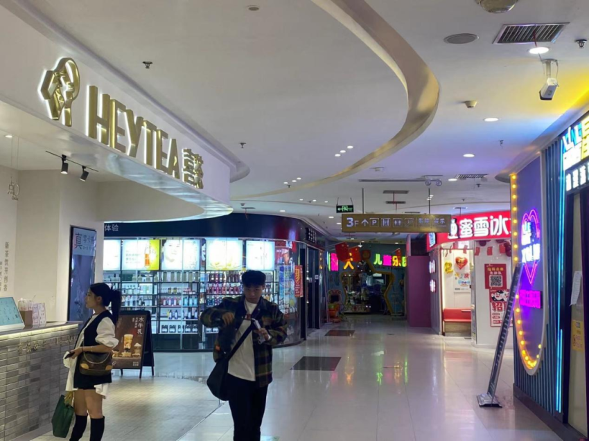 县城,新茶饮的“绞肉机”