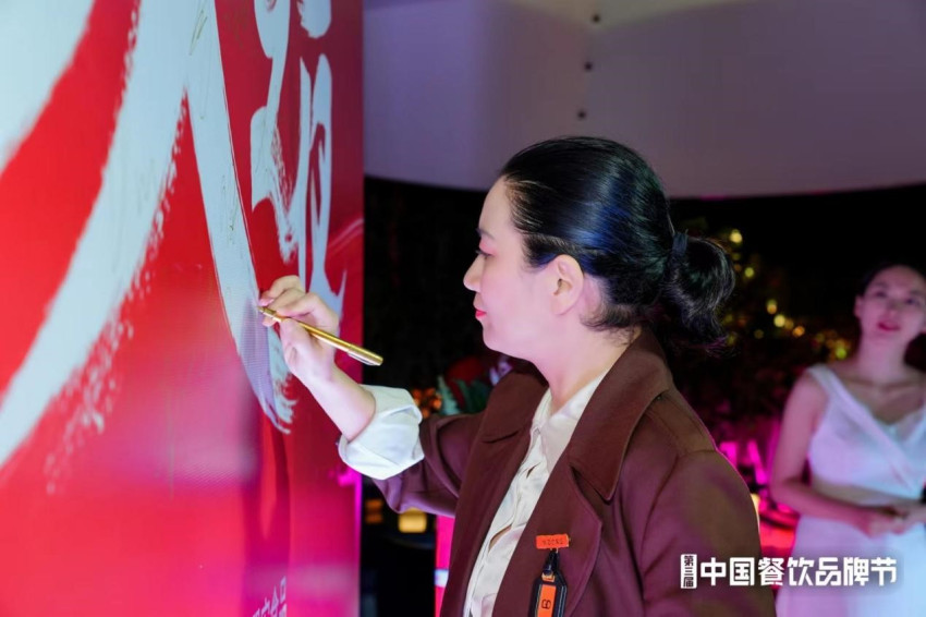 60多位红人欢聚一堂，“餐饮红人之夜”在广州顺利举行！