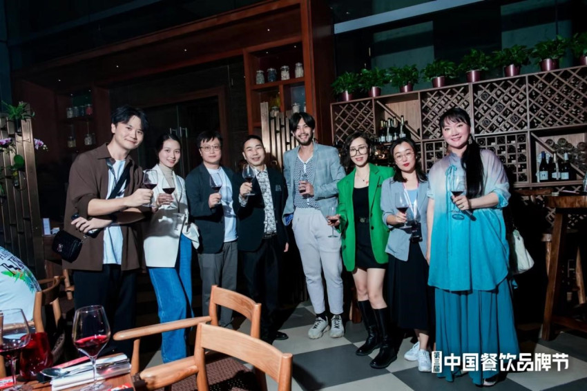 60多位红人欢聚一堂，“餐饮红人之夜”在广州顺利举行！