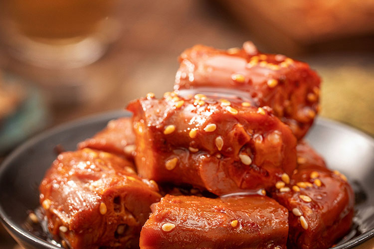 绝味鸭脖加盟店需要多少钱，绝味鸭脖加盟条件及费用