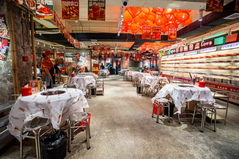 超140款SKU、日均营收过万！串串大排档成了新潮流？