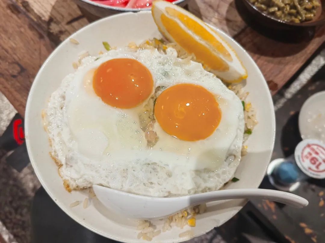 靠一条差评火起来的冰汤圆,让我看到手工菜正成顶流