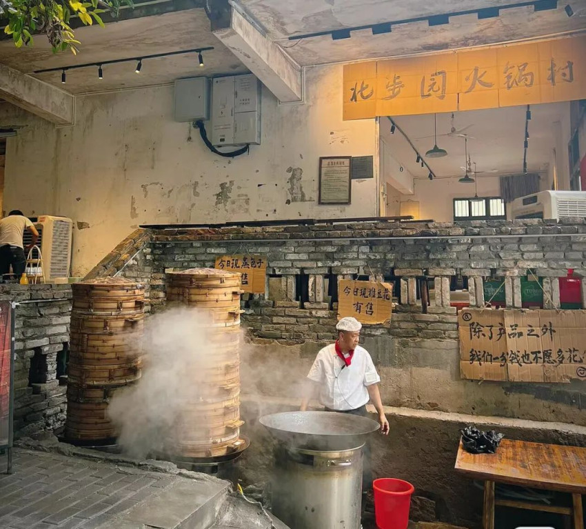 靠一条差评火起来的冰汤圆,让我看到手工菜正成顶流