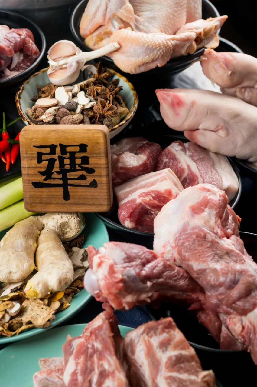 快餐卡位战打响，500+门店的“排骨饭扛把子”谋变