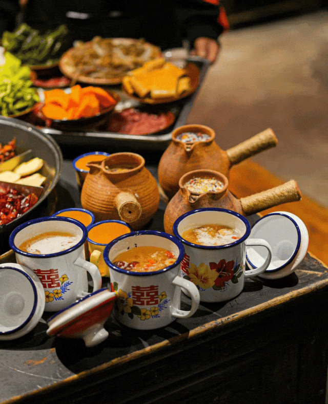 1.1亿次曝光，围炉煮茶2.0版“罐罐奶茶”走红火锅店！