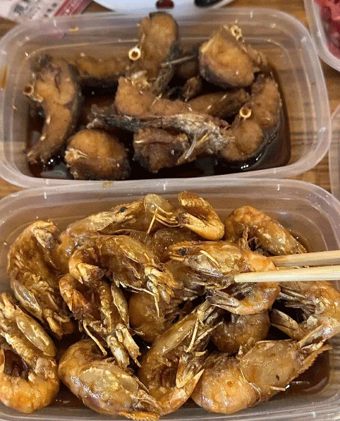 人均30+，火锅店开进菜市场，造噱头还是真赚钱？